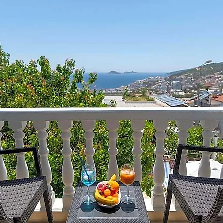 Kelebek 2* Kalkan
